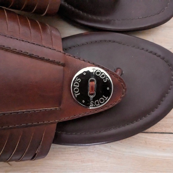 Tod’s Brown Leather Silver Accent Slip-On Flat Sandals - Picture 3 of 8